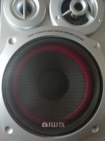 Boxe aiwa bass reflex