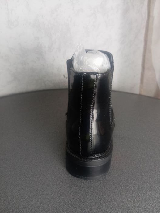 Италиански боти марка Primadonna 36