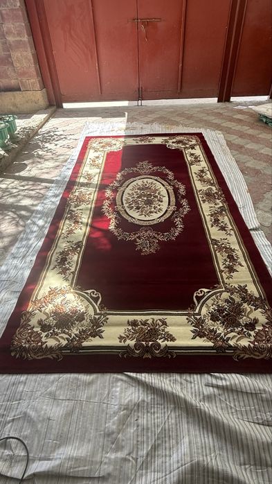 Продам ковер 3х4