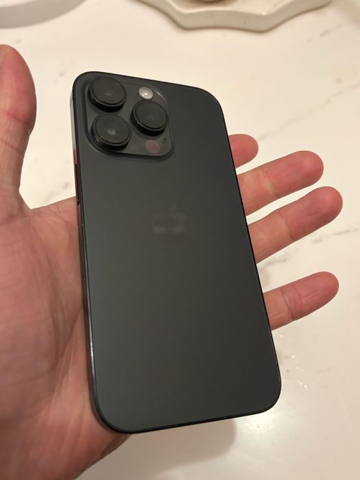 Айфон 14 pro продам