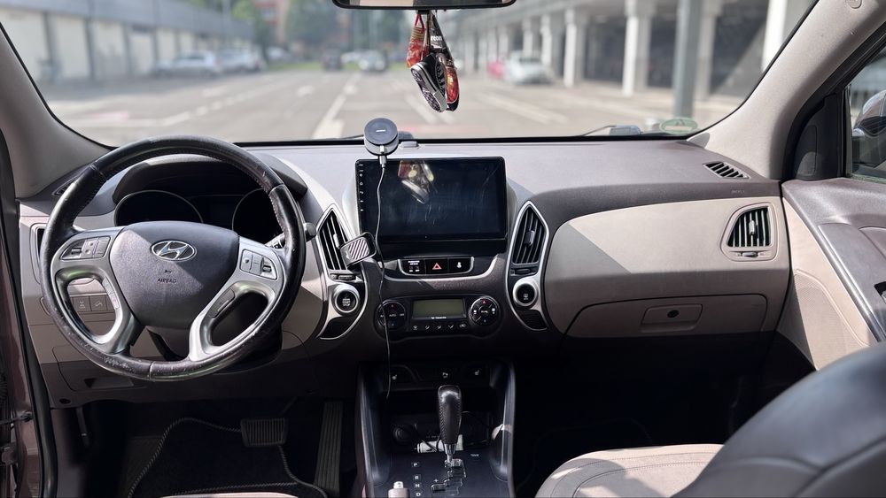 Hyundai ix35 4x4 Automat • 2012 • Full Extras • Stare impecabilă