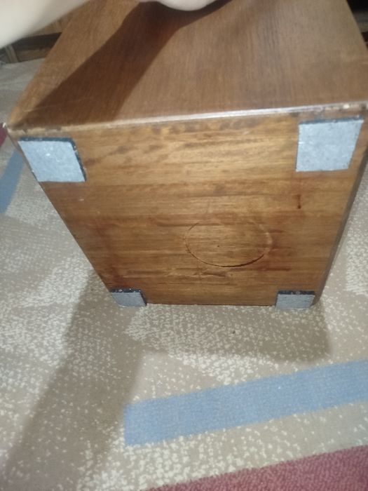 Vând tobă cajon în stare nouă
