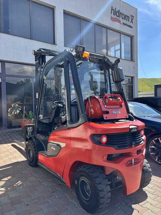Stivuitor - Motostivuitor Linde H25T-01 New Generation FREELIFT Anul fabricației: 12/2021