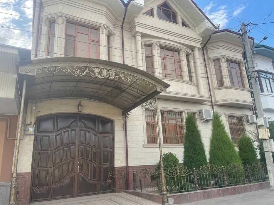 Сдаётся Евродом в Яккасарайском районе / id888 /