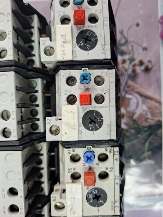 Contactori Siemens cu releu magneto termic