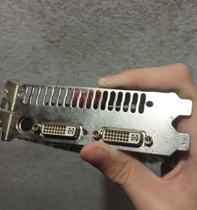 Palit GeForce 9800 GTX+.