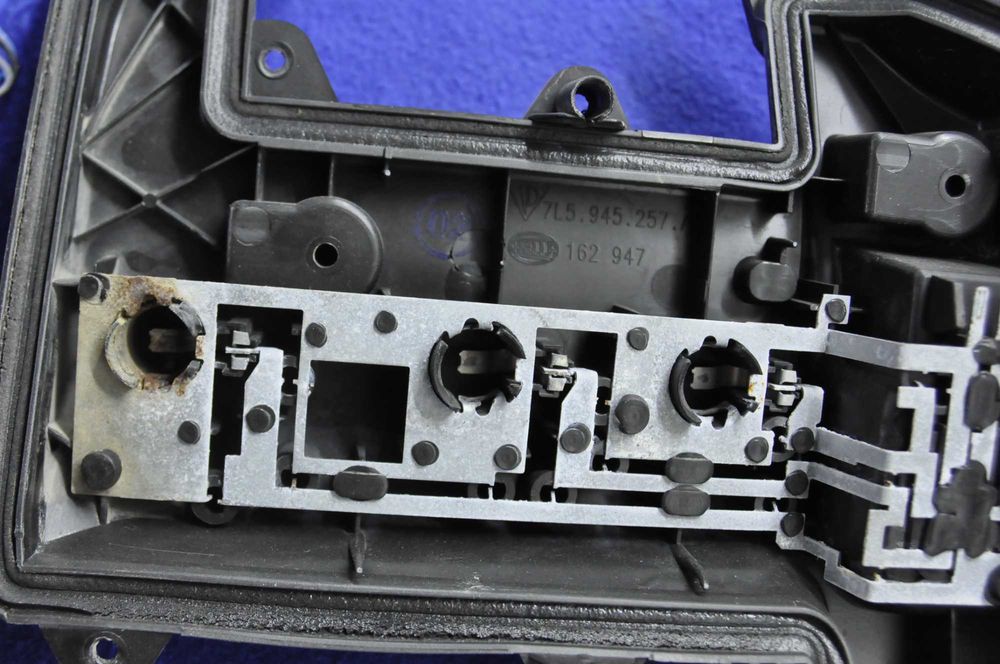 Плата стоп-сигнала Porsche Cayenne