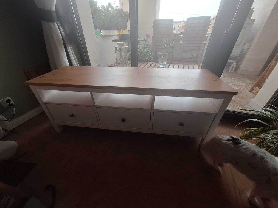 TV шкаф HEMNES от Ikea