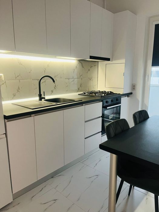 Proprietar închiriez garsoniera