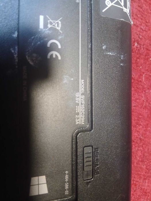 Vand laptop SONY VAIO SVF152C29M