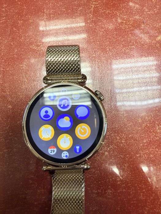 Смарт часовник Huawei watch gt 6