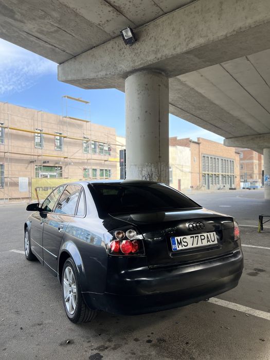 AUDI A4 2003 — imagine 4