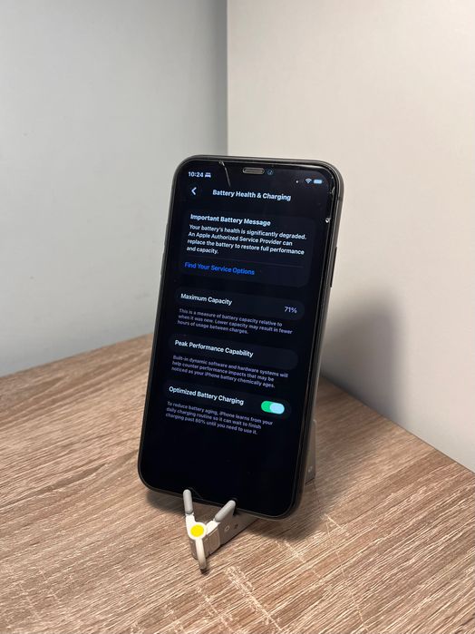 iPhone 11, 64 ГБ, SIM + eSIM