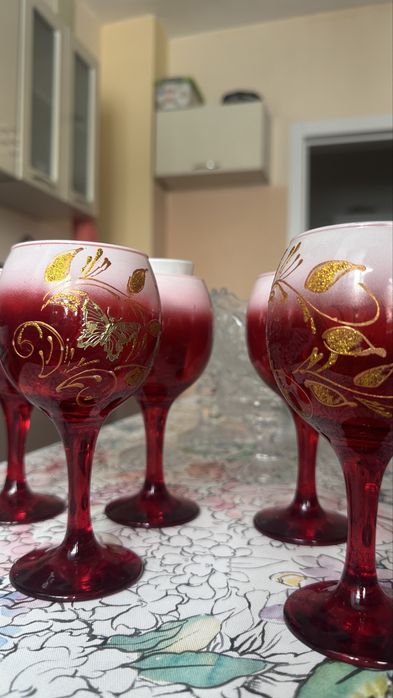 Продам посуду – всё вместе за 15 000 т