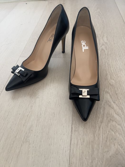 Туфли новые кожанные на скидке, 38 размер