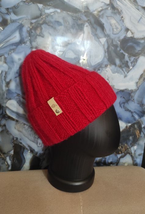 Продаю вязаные головные уборы