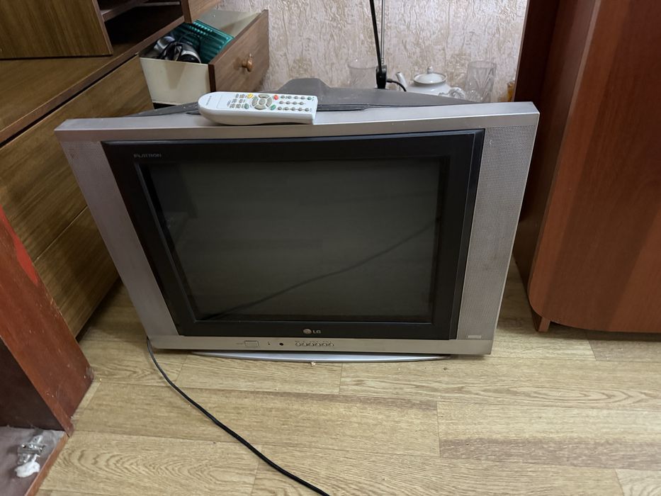 Телевизор LG телевизор