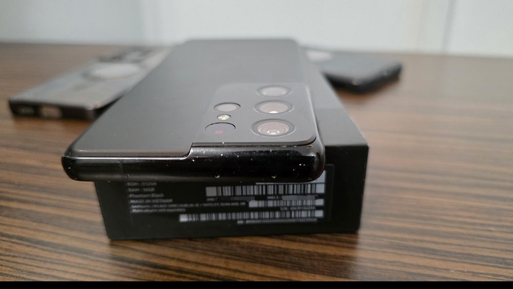 Samsung Galaxy S21 Ultra 5G | Varianta de 512GB / 16GB RAM Black