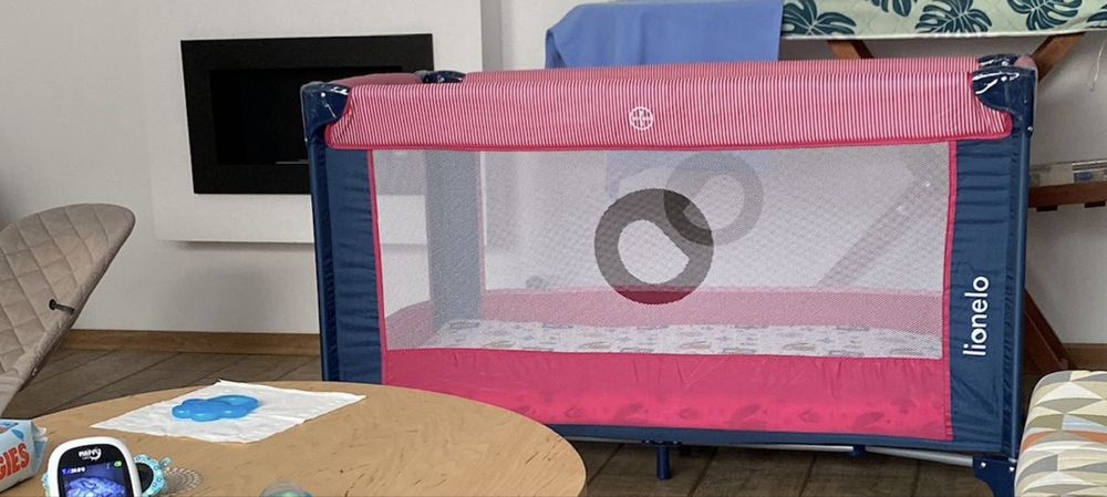 Vand patut 120x60 si saltea de spuma