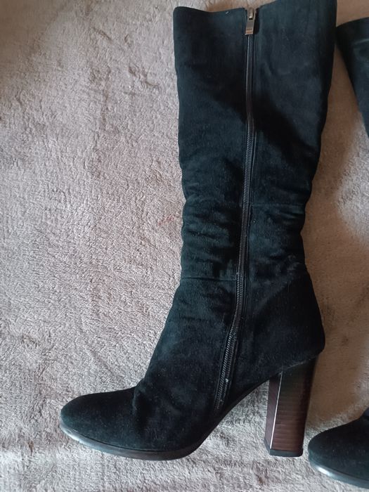 Сапоги на высоком каблуке