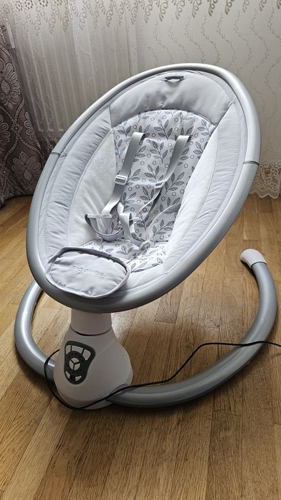 Leagan electric cu vibratii muzica si jucarii Ricokids Gri