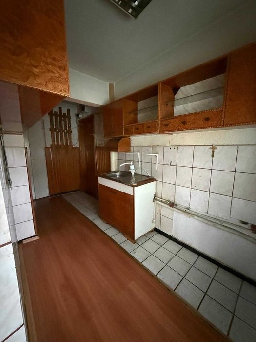 Vând apartament 2 camere, 35 mp – etaj 4 – Brad