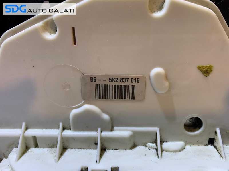 Broasca Incuietoare Usa Portiera Dreapta Fata cu 7 Pini Skoda Yeti 2010 - 2013 Cod 5K2837016 [V0474]