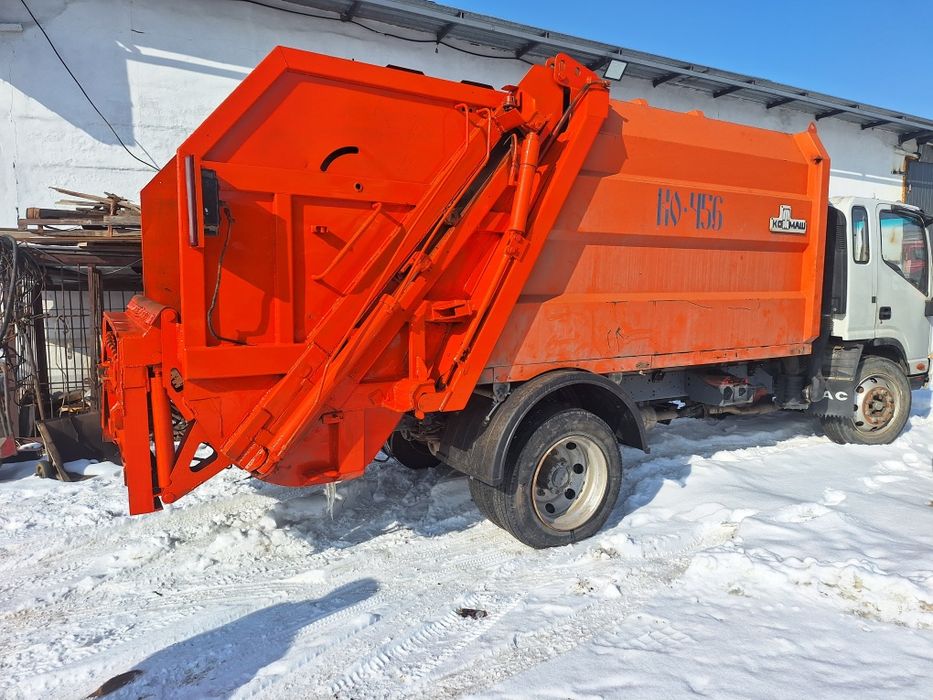 Мусоровоз вывоз мусора