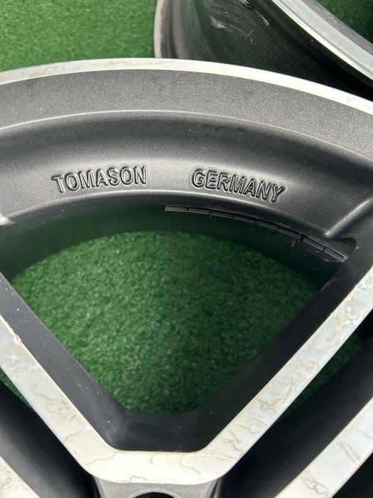 5х112 18 оргинални tomason за mercedes 8,5j ET 30