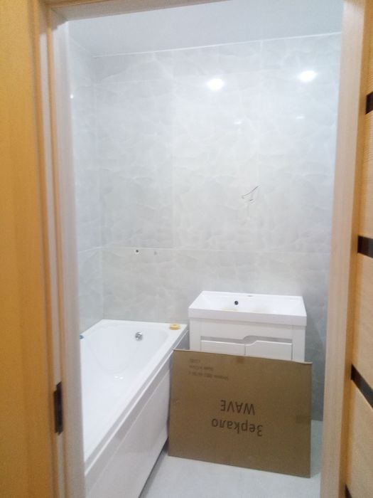 Срочно. 3-ханали квартира ЖК  Parkent Plaza да. 74,9 м2.