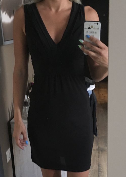 Черна рокля NAF NAF