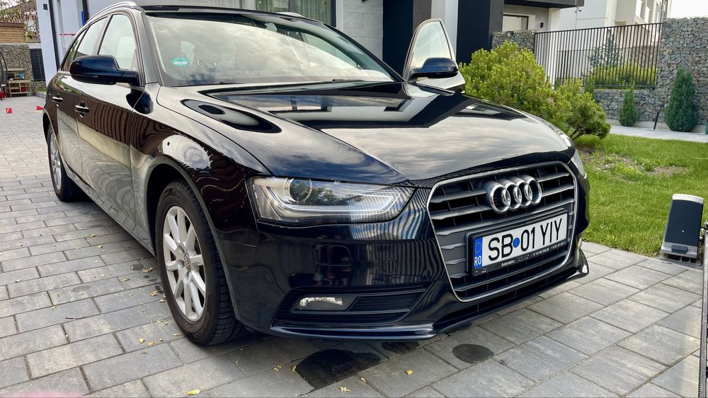 AUDI A4 2013