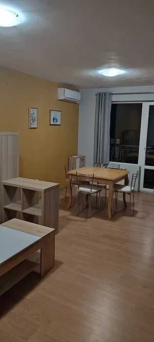 Дава се под наем Двустаен апартамент в София, Център - 68 кв.м за 650 € - Снимка #2