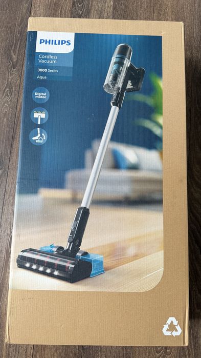 Прахосмукачка Philips XC3131/01 Aqua Vac Vertical