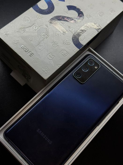 Samsung S20 fe, 128гб, Kaspi 0-0-12