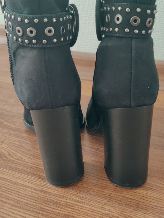 Боти тъмно сини 35 номер Gianni