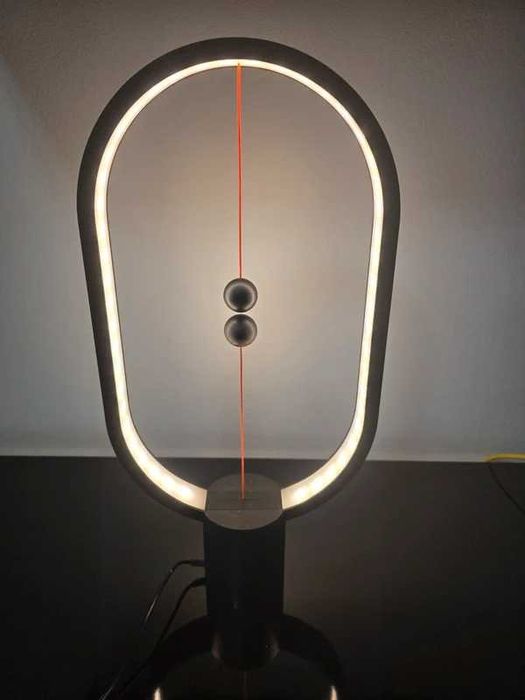 Lampa Led Heng Balance