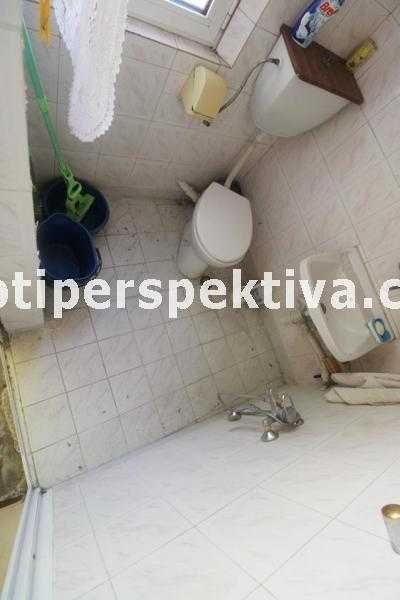 Продава се Тристаен апартамент в Пловдив, Център - 80 кв.м за 2363 €/кв.м - Снимка #8