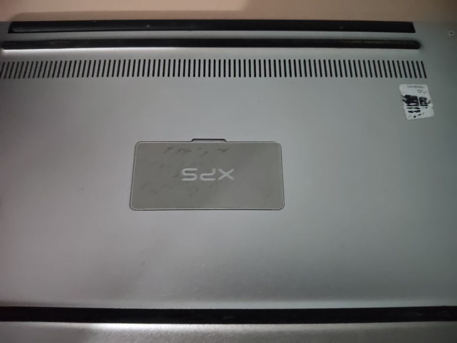 Dell XPS 13 9350 i7gen 6 touchscreen