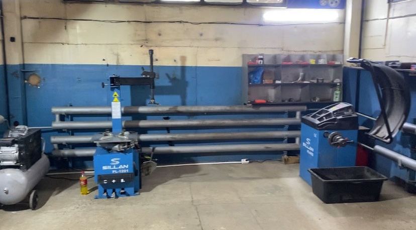 Продам шиномнтажное оборудование полный комплект