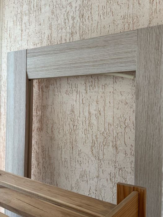 Продам дверь межкомнатную