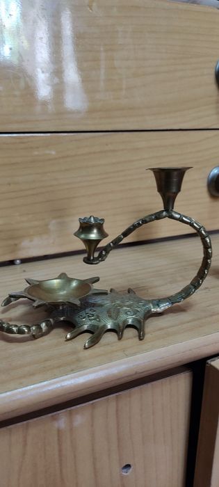 Antikvar buyum chayon