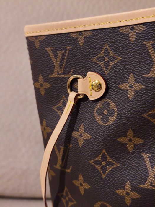 Louis Vuitton Чанта Естествена Кожа