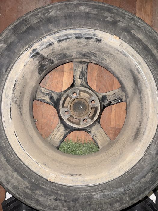 Продам диски с резиной