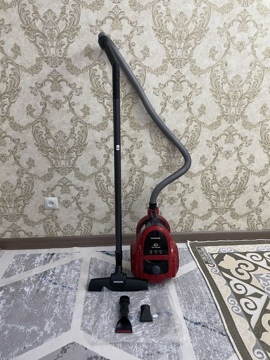 Продаётся пылесос