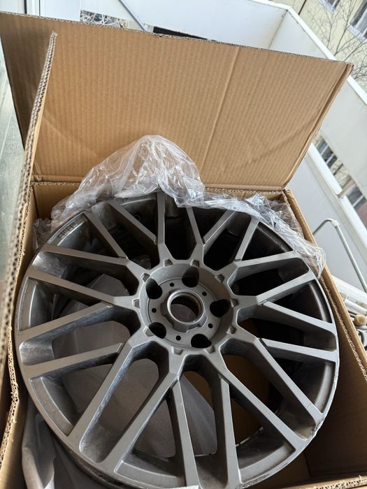 Джанти Momo Revenge R18 225_45