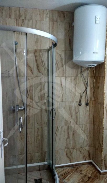 Дава се под наем Двустаен апартамент в Варна, Център - 57 кв.м за 350 € - Снимка #3