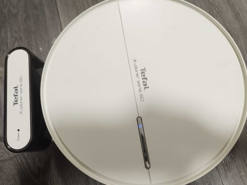 Робот пылесос Tefal explorer 60series -новая батарея