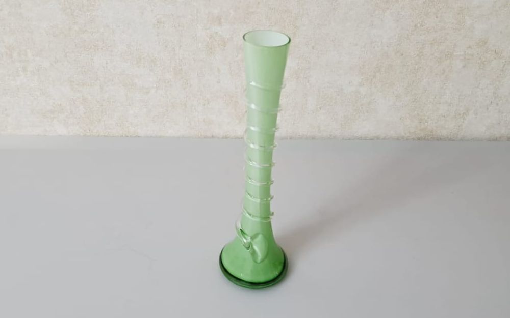 Вазы цветное стекло