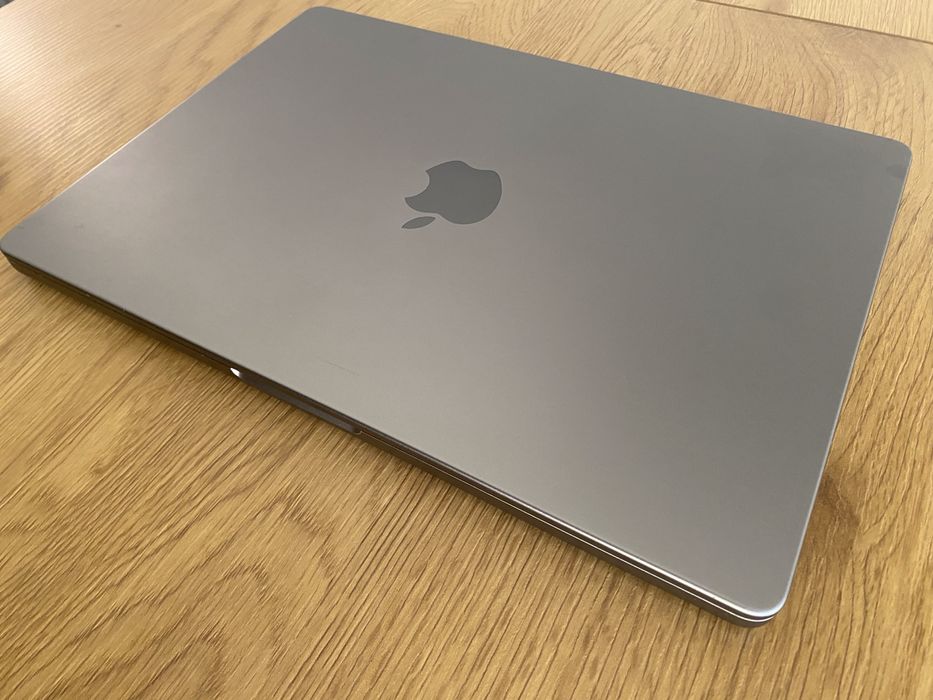 MacBook Pro 14" M1 Pro |  16 GB RAM | 1 TB SSD